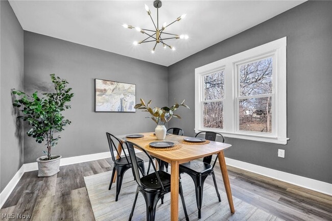 Building Photo - 2986 E 59th St