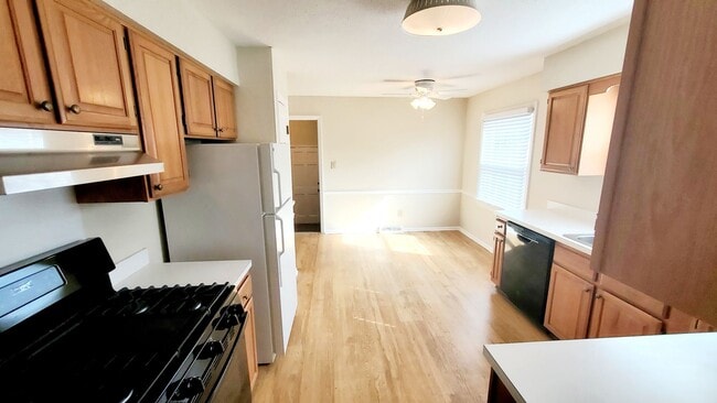 Building Photo - Spacious 3 bedroom 2 bathroom in Gastonia