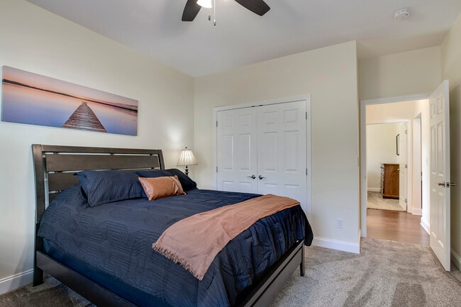 Building Photo - 134 Daleyuhski Way