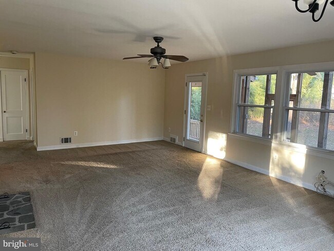 Building Photo - 4021 Locust St