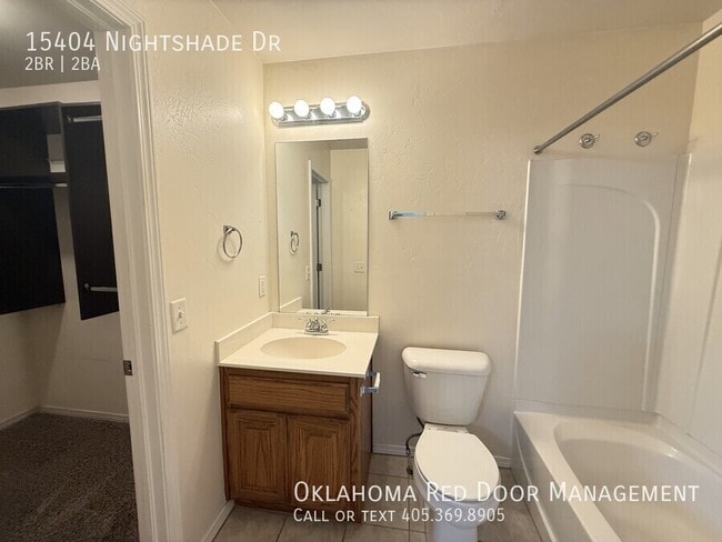 Building Photo - 15404 Nightshade Dr