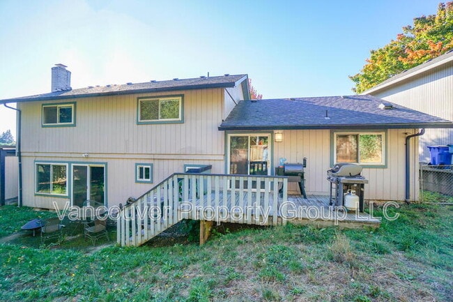 Building Photo - 4901 NE 47th Ave