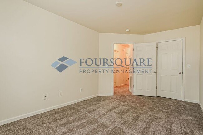 Building Photo - 3-Story Townhome with Open Floor Plan & Private Primary Suite  and Easy Access to I-440, I-40 & I...