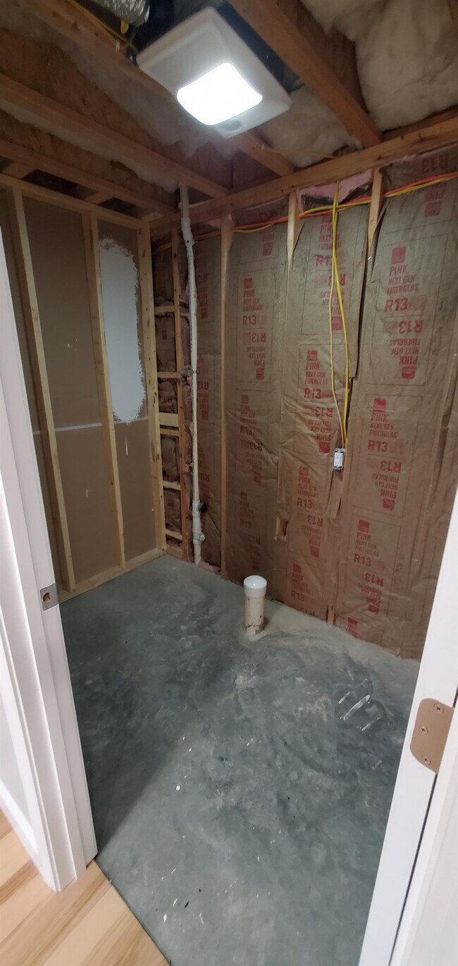 Building Photo - 172 Beth Ln