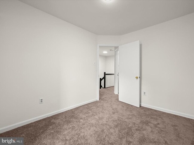 Building Photo - 9537 Clocktower Ln