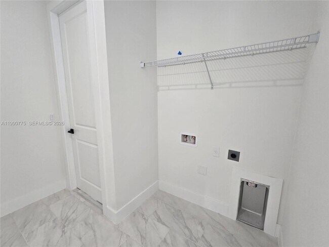 Building Photo - 4626 Connie Ave N