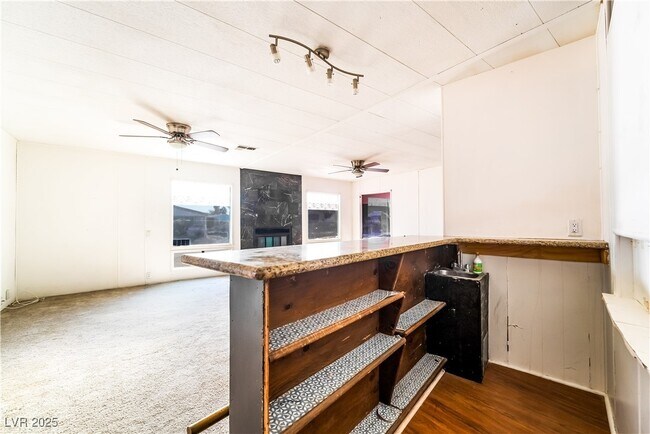 Building Photo - 4790 Fuentes Way