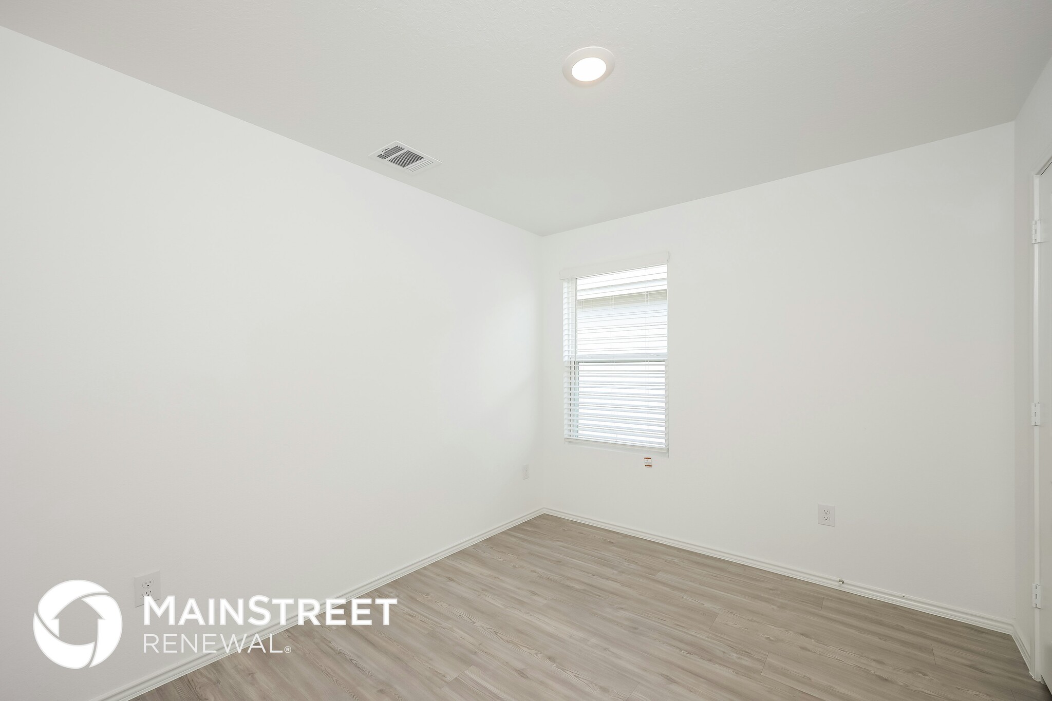 Building Photo - 13815 Goat Cv