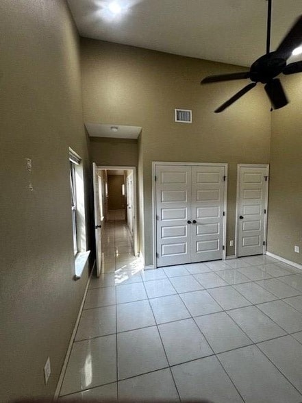 Building Photo - 1120 Crown Ridge