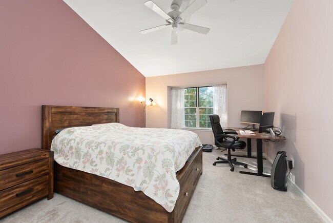 Building Photo - 1173 Fairways Blvd