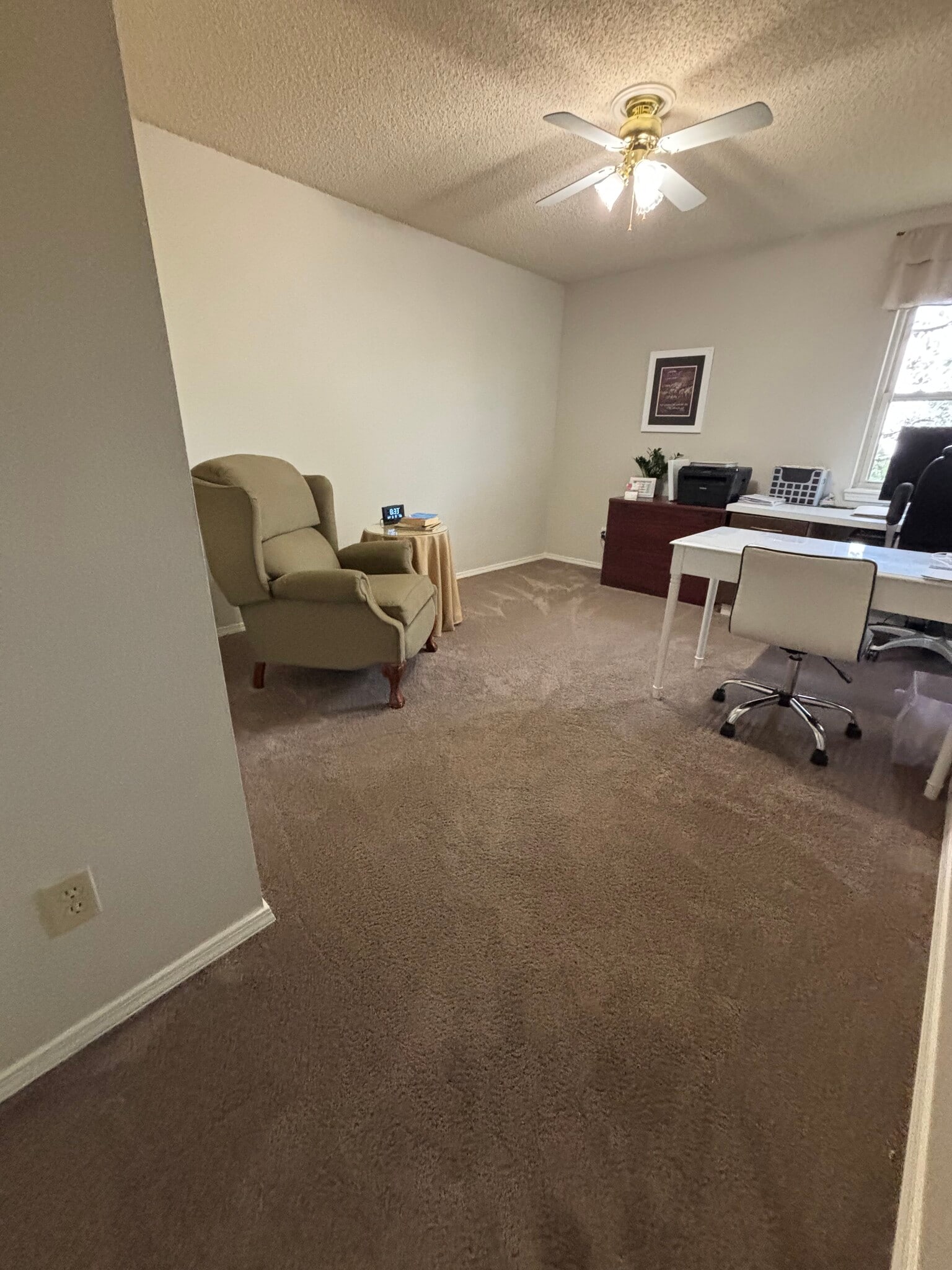 Second upstairs bedroom or office - 3425 Birnamwood Dr