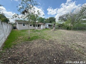 Building Photo - 4911 Tennyson Dr