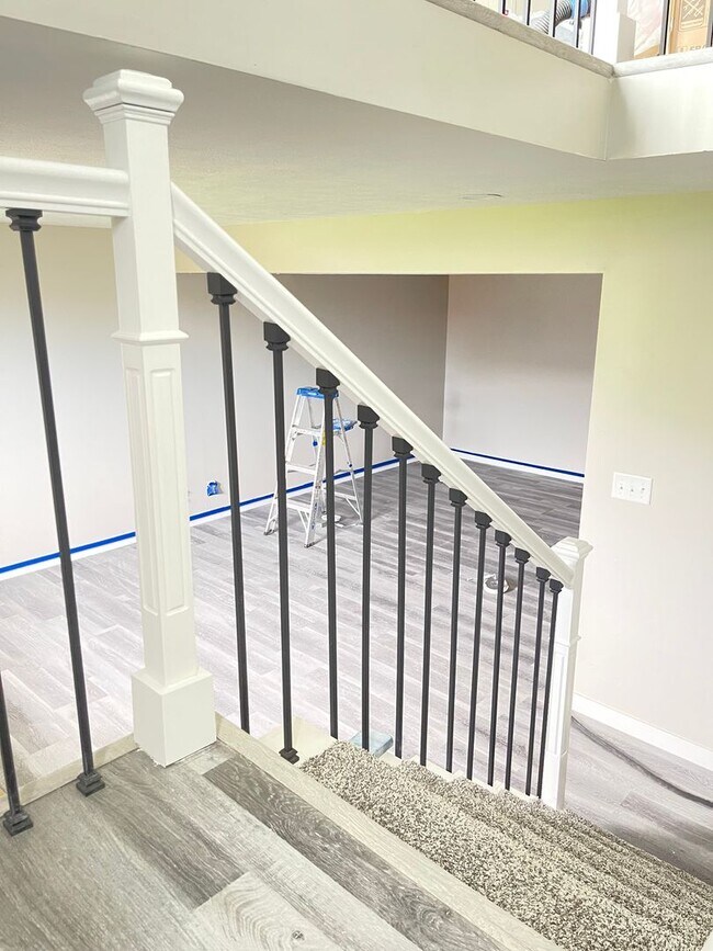 Building Photo - Move-in special offer!!! Newly rebuilt hou...