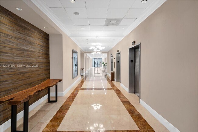 Building Photo - 1865 Brickell Ave
