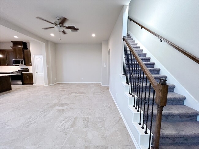 Building Photo - 5019 Pr Ter Ln