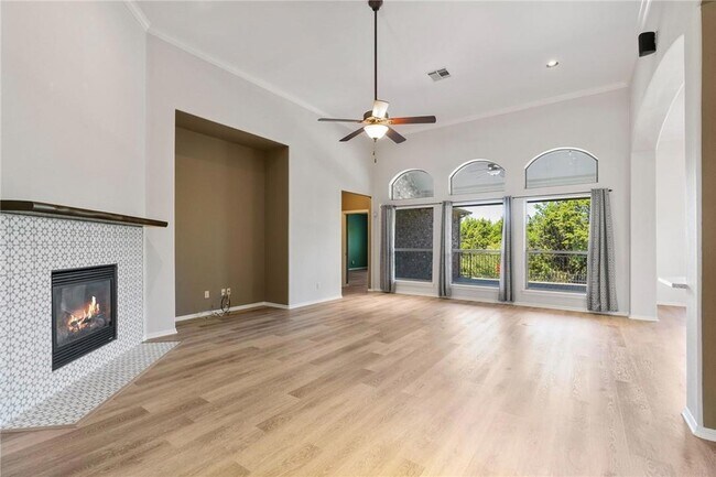 Building Photo - 4708 Mont Blanc Dr