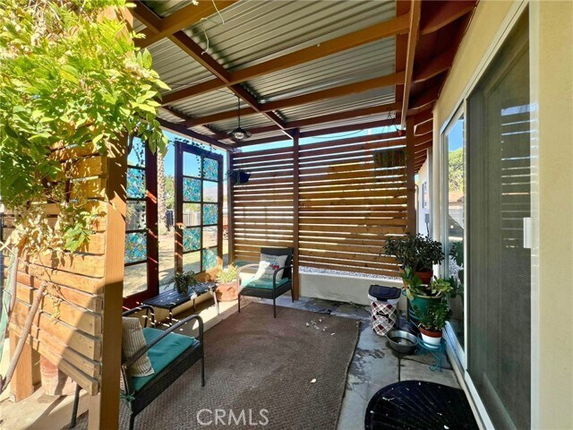 Building Photo - 174 S Grand Army Ave