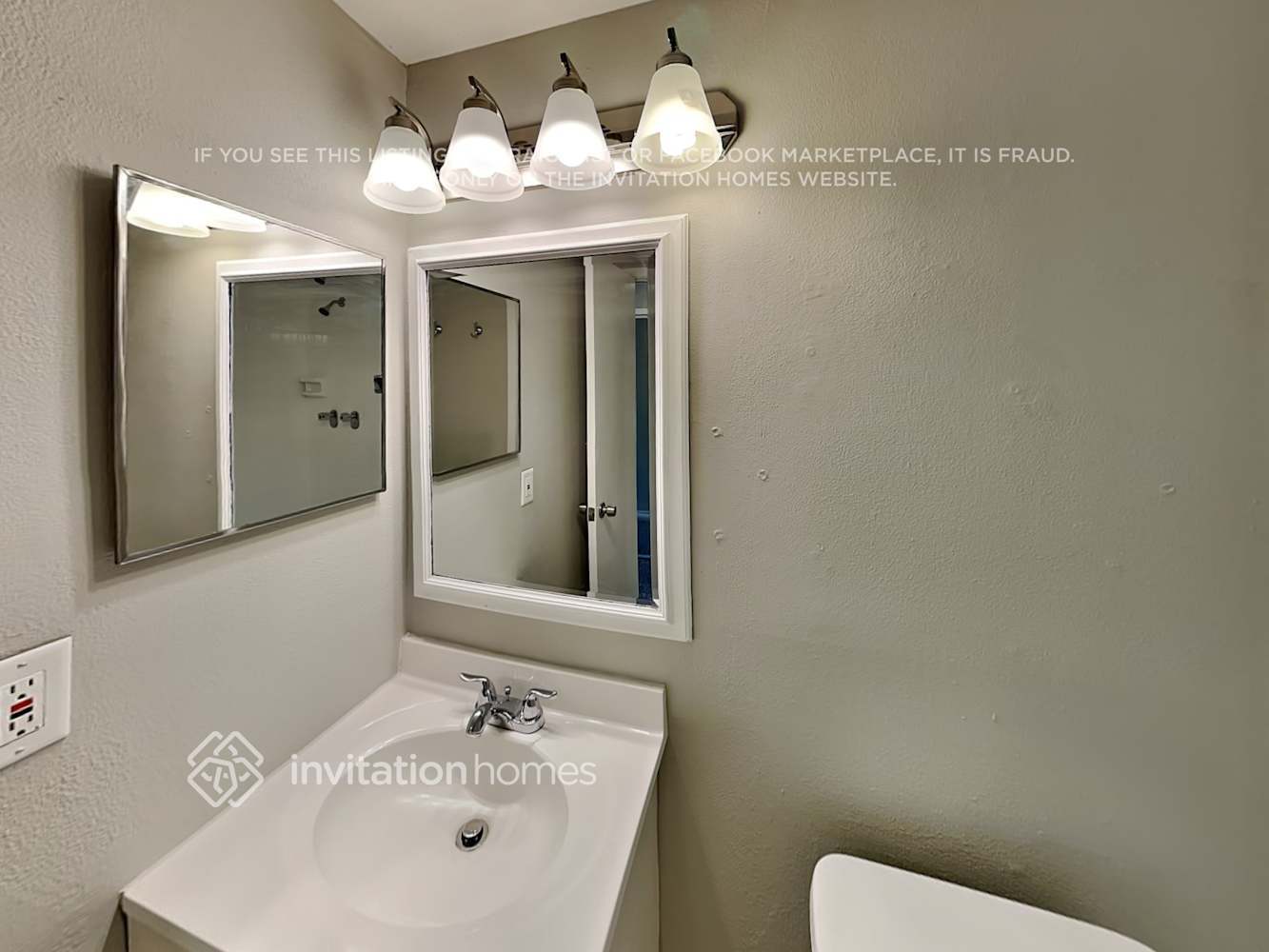 Building Photo - 16012 Sharewood Dr