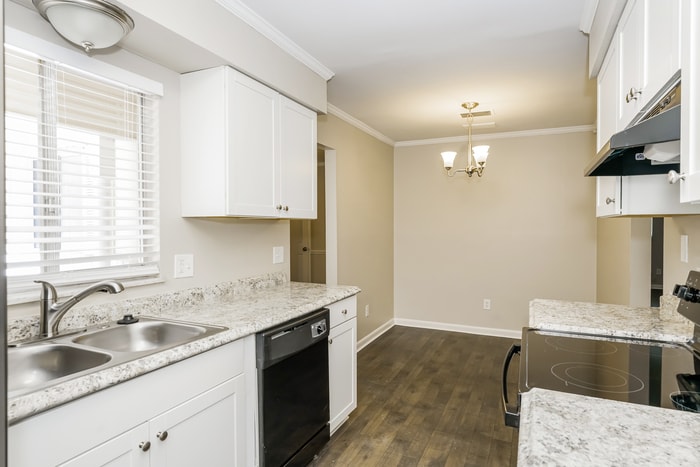 Building Photo - 916 Northern Oaks Terrace