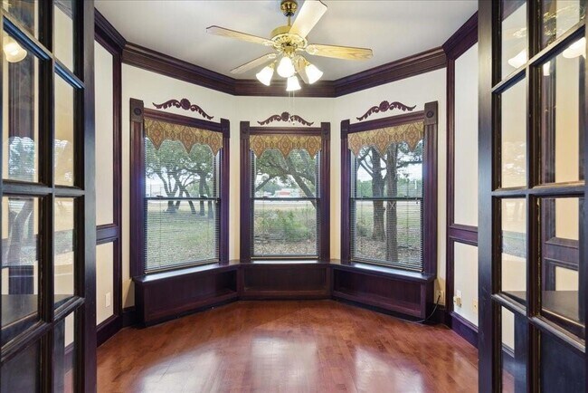 Building Photo - 7130 Ranch Rd