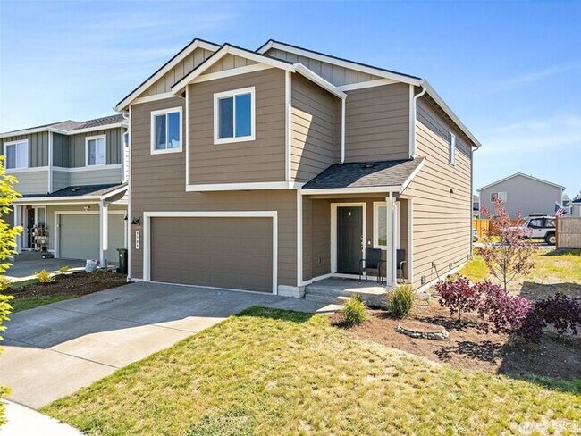 Primary Photo - AVAILABLE NOW August FREE Yelm home builit...