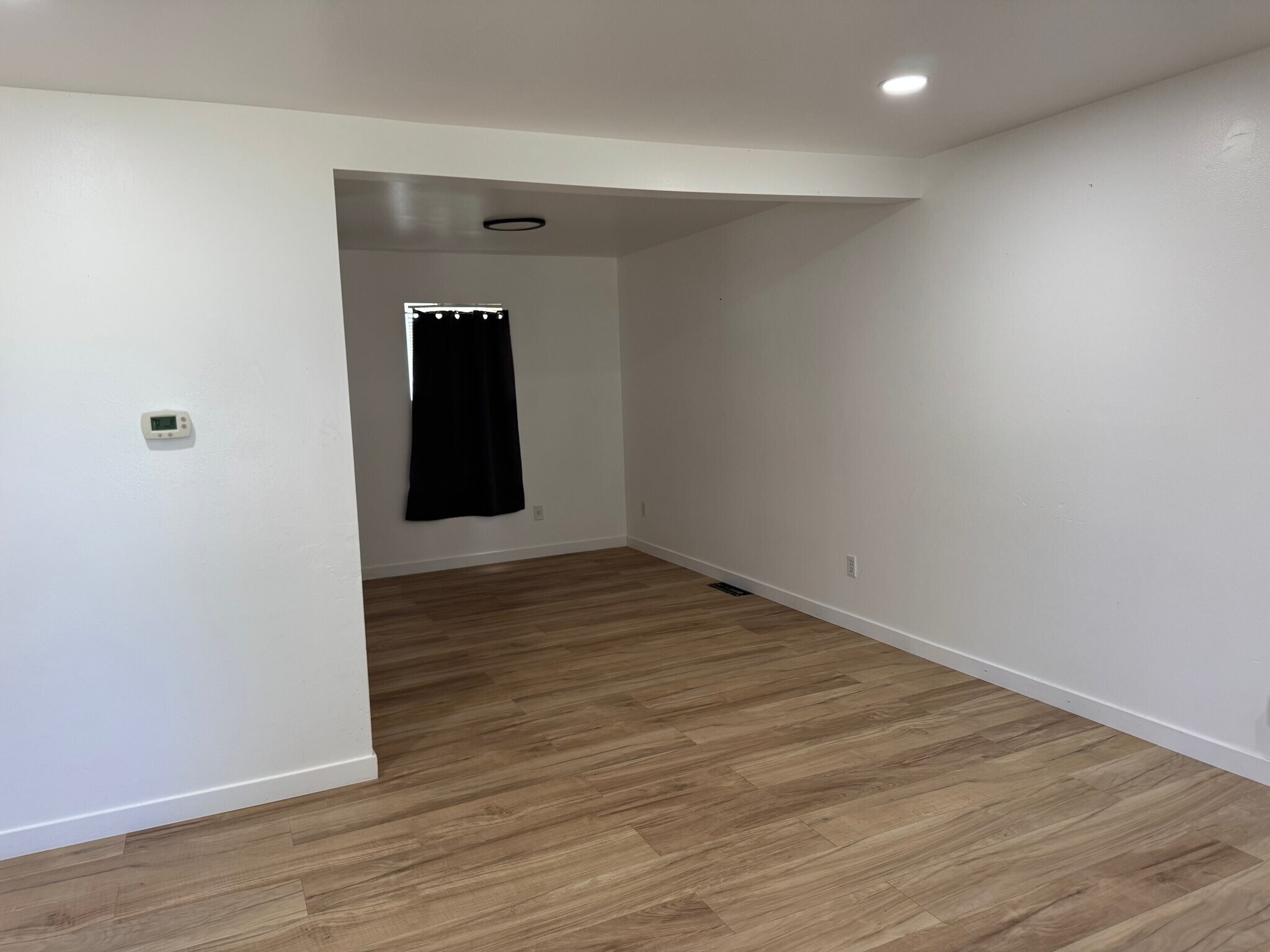 Building Photo - 1005 Benham St