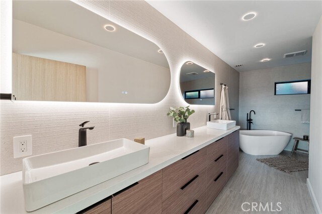 Building Photo - 1117 Oberlin Dr