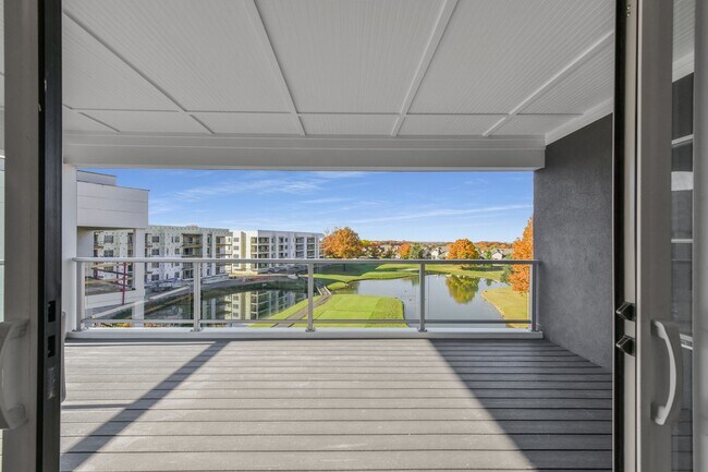 Building Photo - 5233 Highpointe Lakes Dr