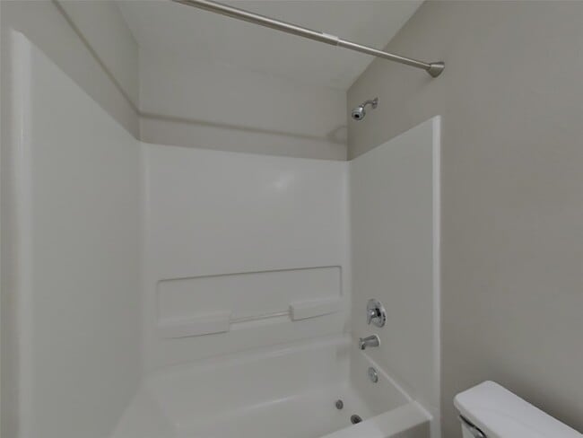 Building Photo - 7402 Deloache Ave