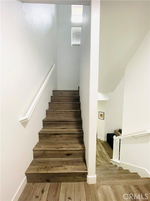 Building Photo - 1210 Mendez Dr