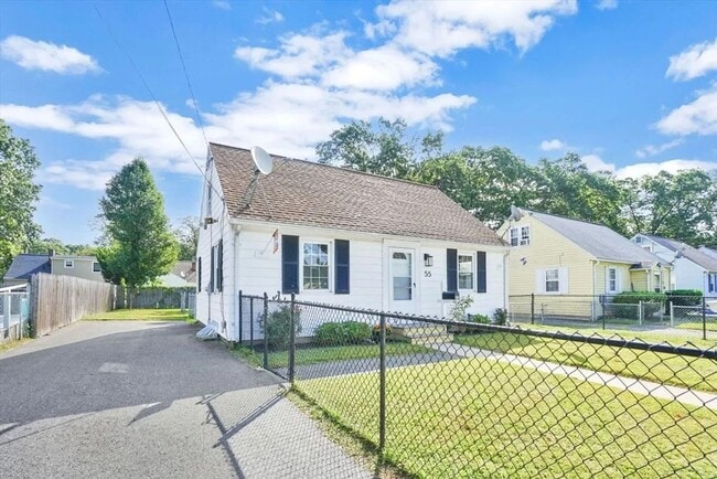 Building Photo - Beautifully Renovated, Single Family Cape ...