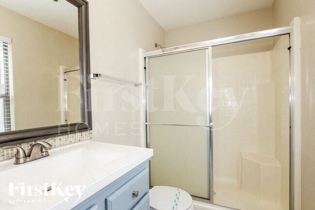 Building Photo - 15552 W Port Au Prince Ln