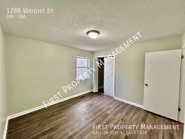 Building Photo - 1288 Wright St