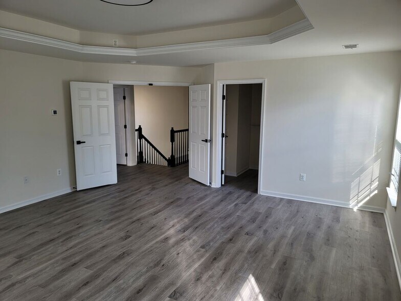 Building Photo - 1808 Whispering Meadow Ct