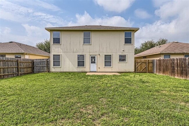 Building Photo - 18408 Cloudmore Ln