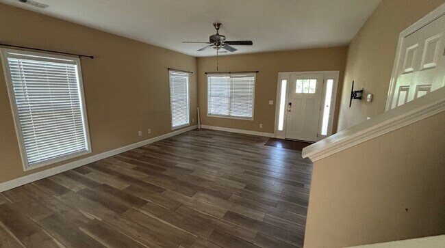 Building Photo - 1023 Edenbrooke Cir