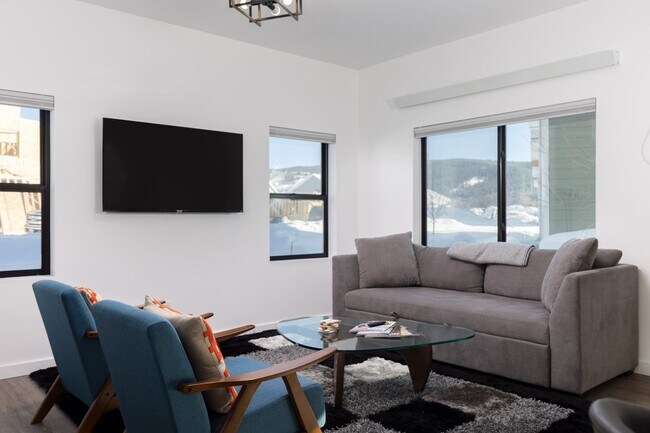 Building Photo - 51 Eva Lane, Unit A, Victor, ID 83455