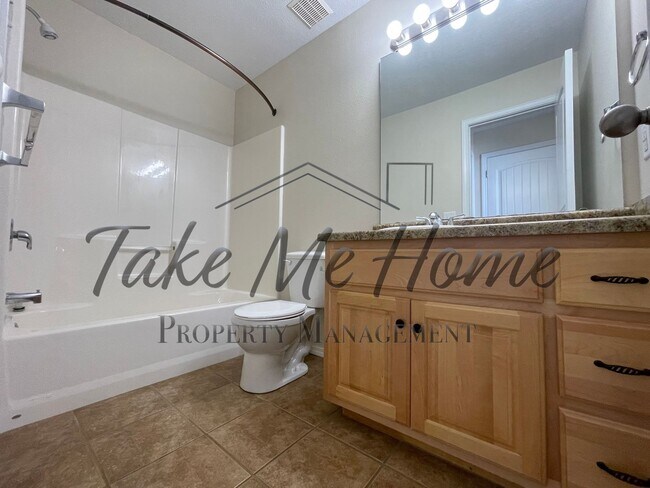 Building Photo - Fully Updated 3 Bedroom Home in Republic!