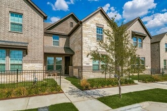 Building Photo - 5528 Kilmer Dr