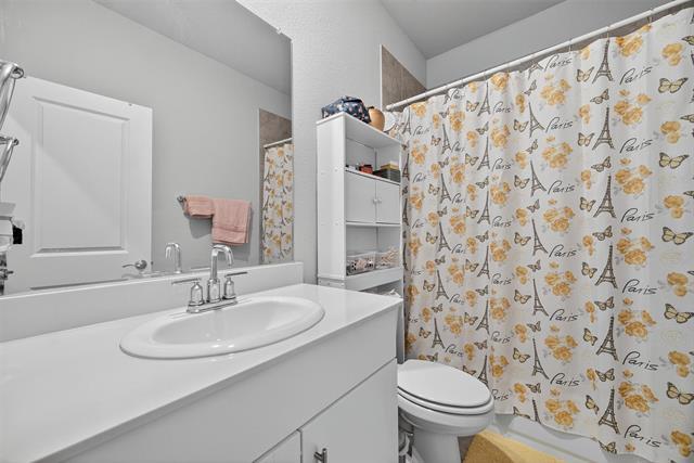 Building Photo - 4018 Saddlehorn Wy