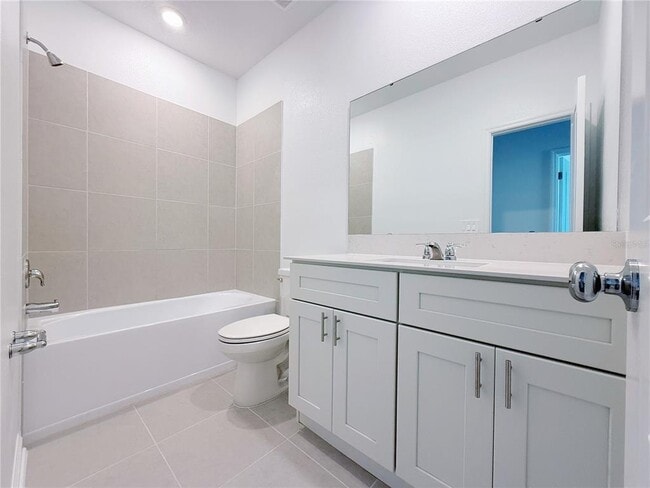 Building Photo - 388 Sol Vis Dr