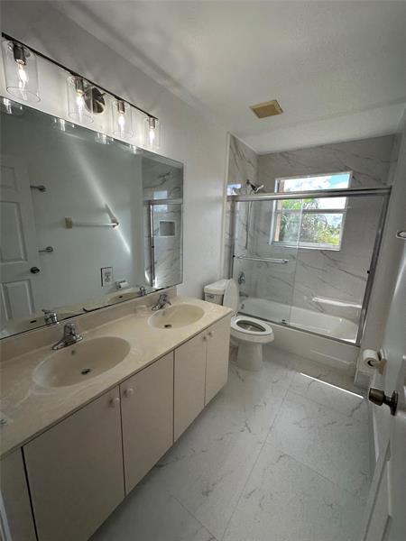 Building Photo - 13376 SW 47th St