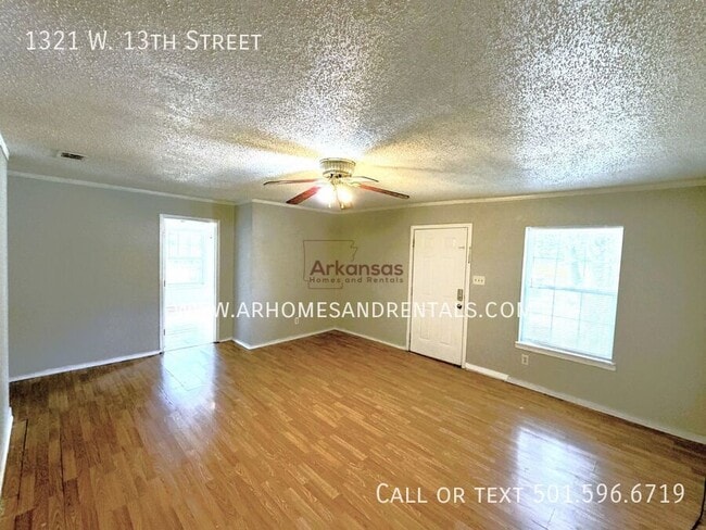 Building Photo - 1321 W 13th St