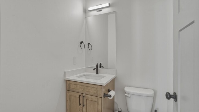 Building Photo - 108 W Ryker Ln