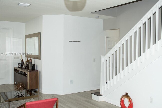 Building Photo - 25216 SW 118th Ave