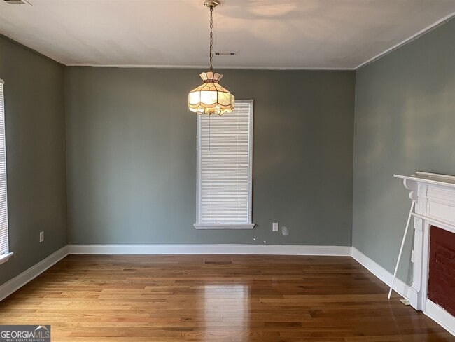 Building Photo - 23 E New St