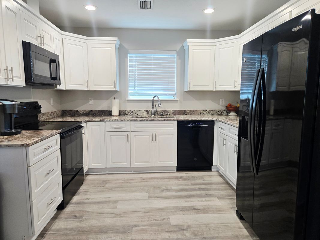 Building Photo - 143 Shallow Reed Dr