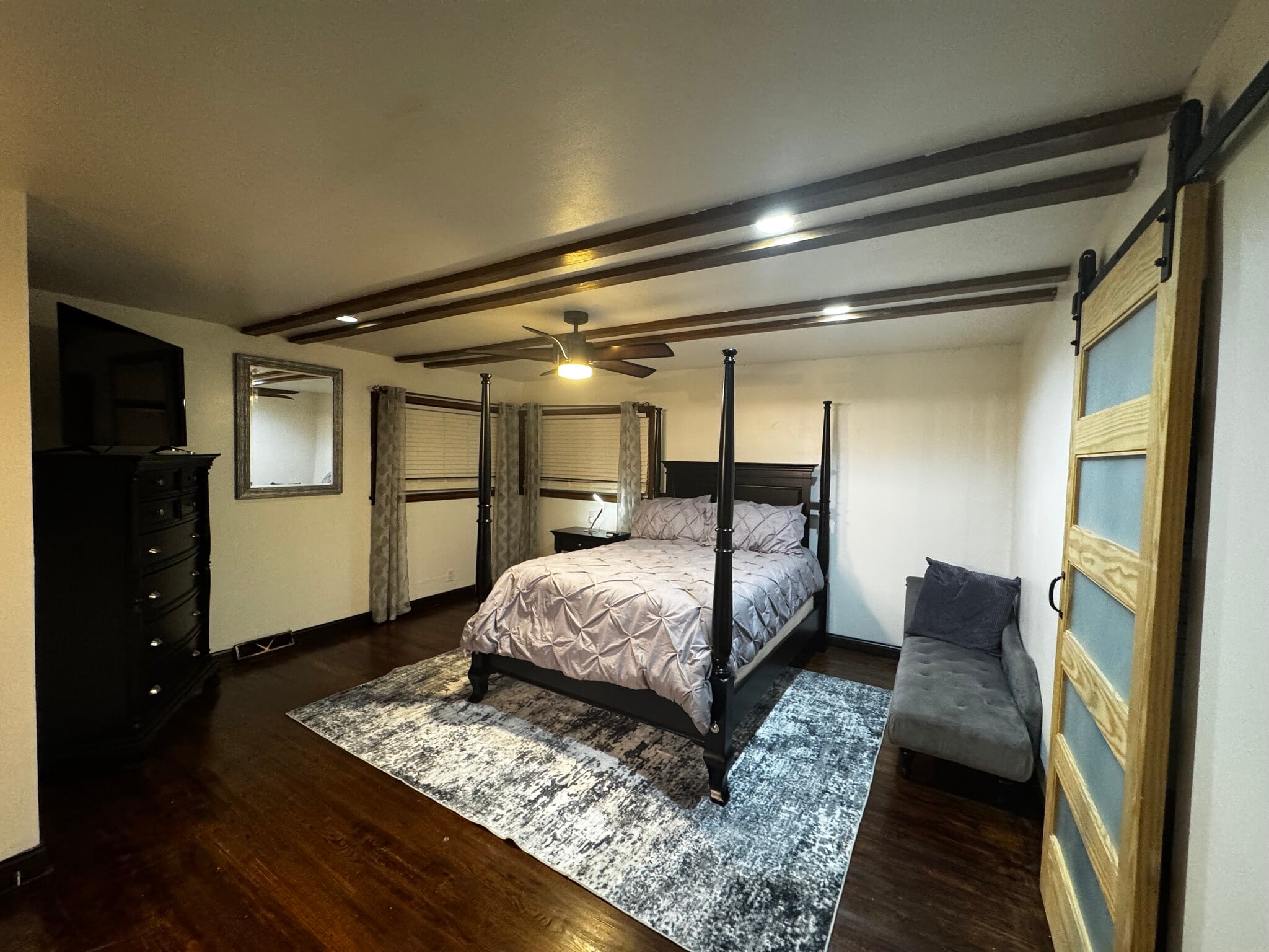 Building Photo - 7434 W Wisconsin Ave