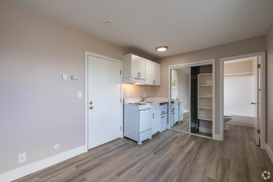 Studio - Living Room, Kitchen, Closet, and Bathroom - Union Plaza Apartments