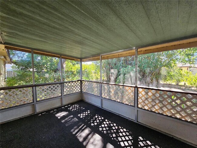 Building Photo - 3048 Coldwell Dr